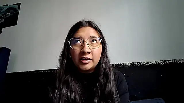 CoralBaddeley online show from February 23, 1:43 pm