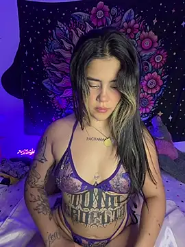 QueenNatt online show from March 2, 8:37 pm