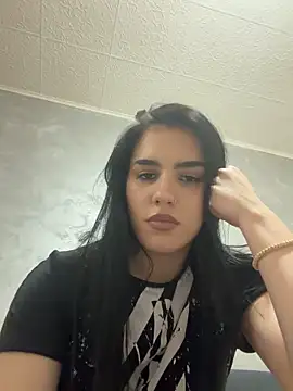 hanica13 online show from February 23, 9:14 pm