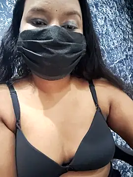 Cutie bae011 online show from March 1, 6:29 pm