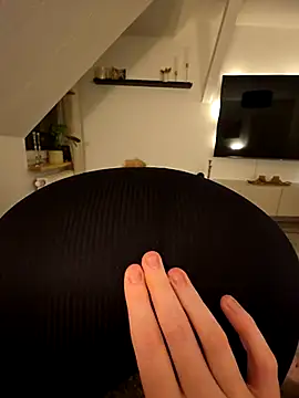 HotCouple1995xx online show from February 21, 10:21 pm