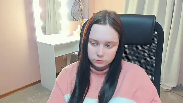 LynnaNull online show from February 23, 7:52 am