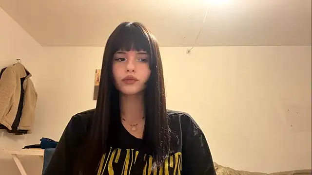 KrystleAmela online show from February 23, 5:23 pm