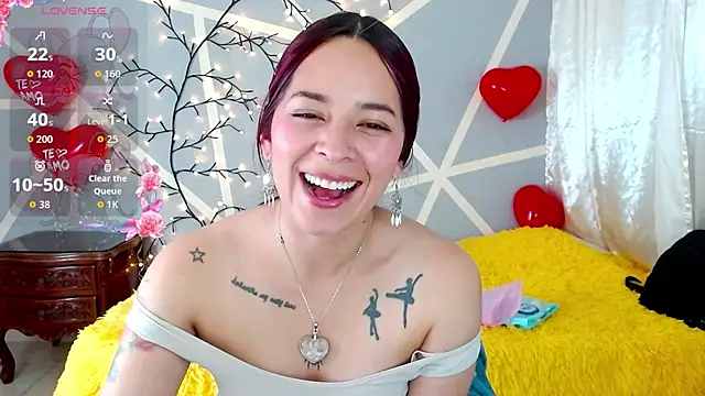 Liore Vance online show from February 22, 11:27 pm