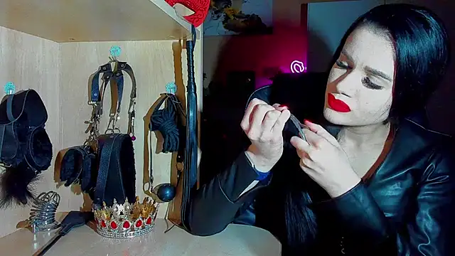 KristiTopxx online show from December 14, 9:09 pm