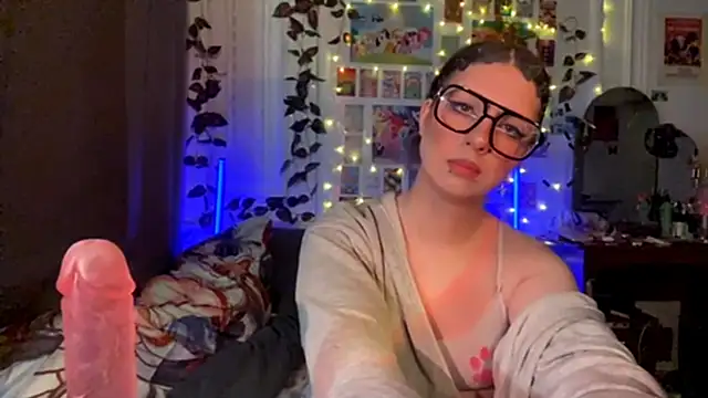 moonvampiq online show from February 28, 11:26 pm