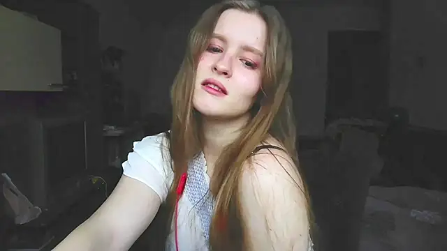 Adelinevibe online show from February 26, 7:07 am