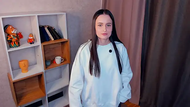 CarleenFiallo online show from February 28, 11:31 am