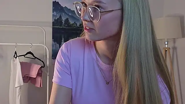 RethaSteimer online show from March 3, 10:43 am