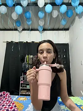 Nicole Cute04 online show from March 20, 3:00 am