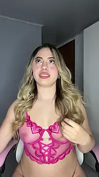 missfran online show from March 10, 3:49 pm