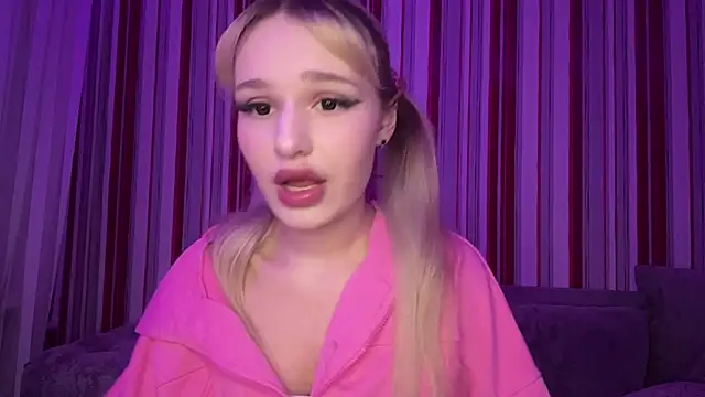 sugarrushhh online show from April 20, 5:16 pm