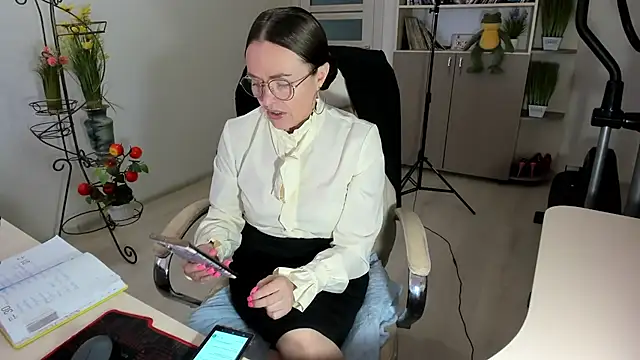 Vika73 online show from January 19, 1:51 pm