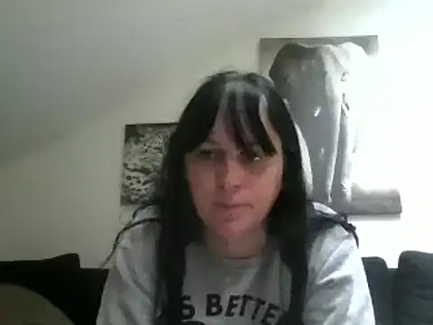 Snapshot of sexujuly88 chatting on September 30, 7:47 am sexujuly88 online show from September 30, 7:47 am