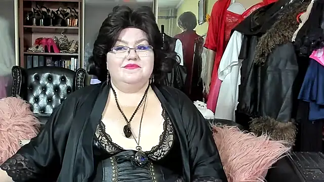 KaryQueen online show from September 23, 4:38 pm