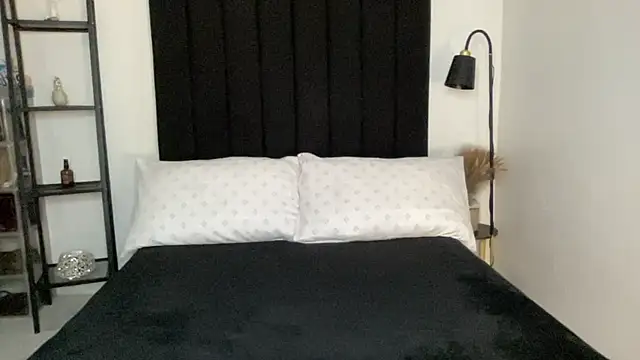 your bianca69 online show from February 15, 7:51 am