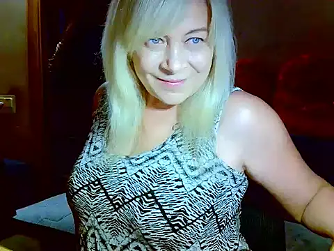 AgoniA7 online show from December 19, 1:58 pm