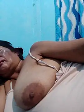 sexylizzy4u online show from January 5, 5:27 pm