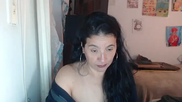 Snapshot of stefilove10 chatting on September 25, 2:38 pm stefilove10 online show from September 25, 2:38 pm