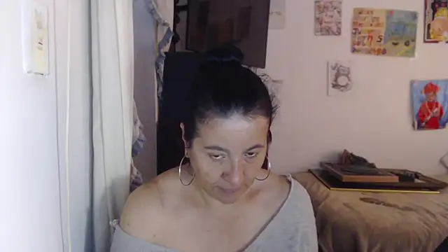 Snapshot of stefilove10 chatting on September 29, 2:33 pm stefilove10 online show from September 29, 2:33 pm