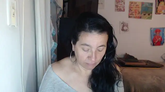 Snapshot of stefilove10 chatting on September 24, 2:27 pm stefilove10 online show from September 24, 2:27 pm