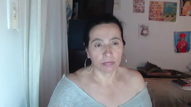 Snapshot of stefilove10 chatting on October 10, 7:08 pm stefilove10 online show from October 10, 7:08 pm