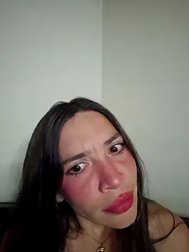 loveuu-bae online show from December 5, 1:27 am