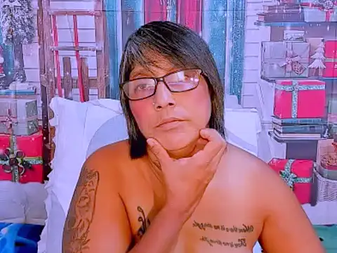 indianroxy online show from December 4, 6:08 pm