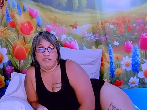 indianroxy online show from November 13, 8:41 pm