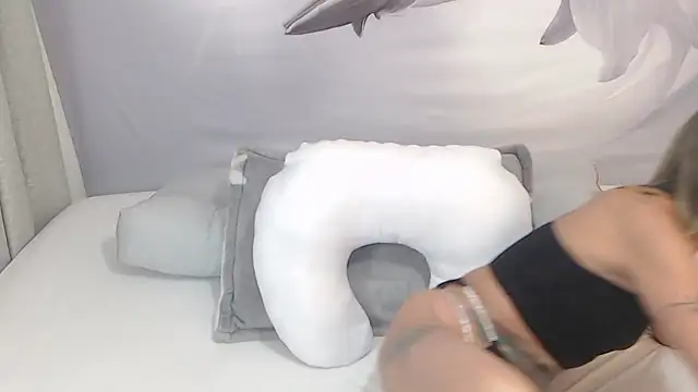 sofiasteven online show from January 15, 11:00 pm