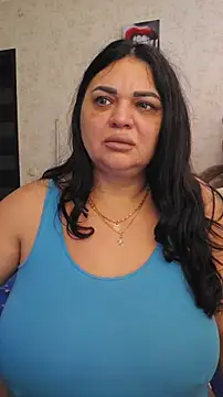 littleRikka online show from February 4, 8:06 am