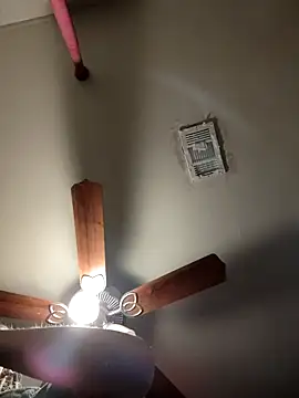 TheDaisyChaos online show from October 21, 8:35 pm