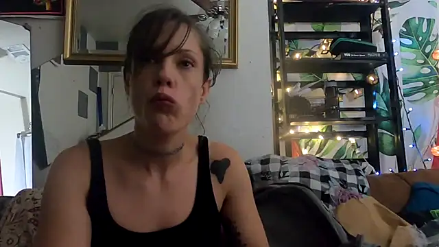 TheDaisyChaos online show from October 5, 11:48 am