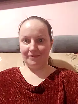 BustyLadyAlma online show from February 18, 11:31 am