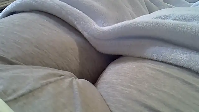 perescam online show from October 15, 5:15 pm