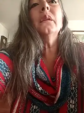 Snapshot of emma_tour chatting on September 23, 9:24 pm emma tour online show from September 23, 9:24 pm