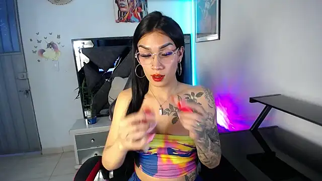 Salo hot04 online show from November 5, 10:59 pm