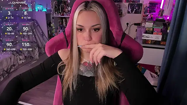 ChloeKohaku online show from November 20, 3:29 am