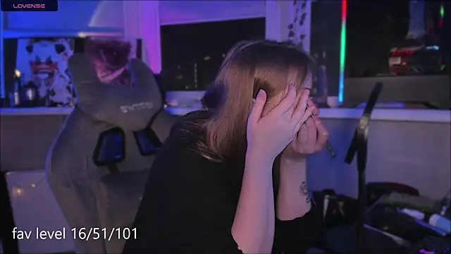 Rachel Ro online show from October 25, 3:52 pm