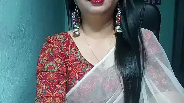 Snapshot of Secret_Dessire chatting on October 23, 5:52 pm Secret Dessire online show from October 23, 5:52 pm