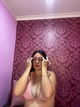 juliana diaz online show from November 6, 11:49 am