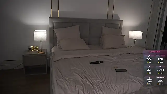 eseniyavl online show from November 4, 4:39 am