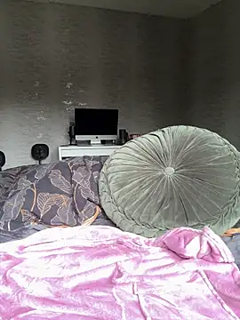 Viktoria Marie online show from February 24, 12:15 pm