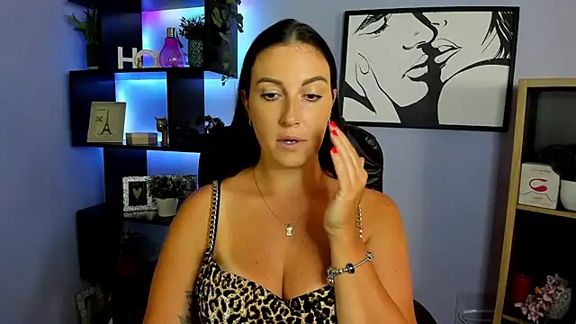 FUN AMI online show from October 7, 1:26 pm