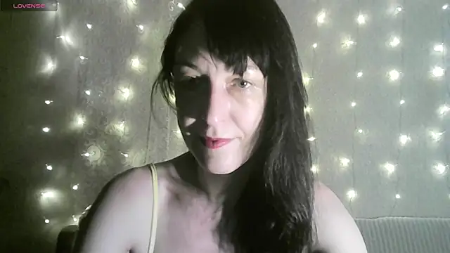 MarieODahliaS online show from October 8, 8:18 am