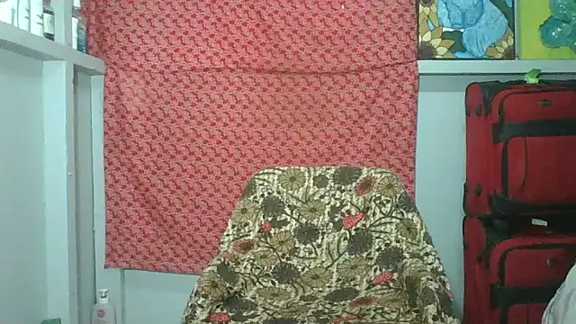 Snapshot of pink69pussy chatting on October 16, 9:17 pm pink69pussy online show from October 16, 9:17 pm