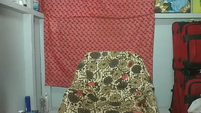 Snapshot of pink69pussy chatting on September 27, 9:33 pm pink69pussy online show from September 27, 9:33 pm