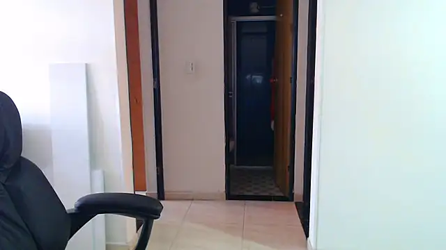 Ixchel Anaid online show from October 2, 6:35 pm