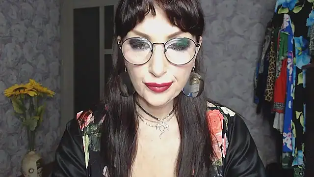 Aziza1 online show from January 16, 9:22 pm