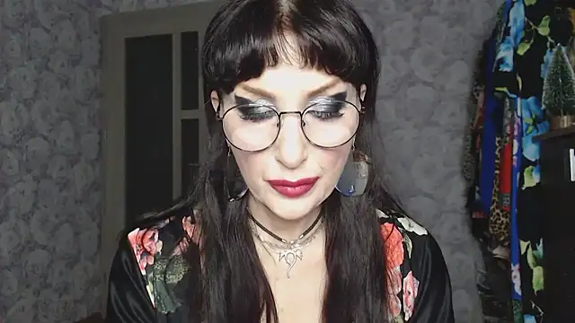 Aziza1 online show from December 14, 8:25 pm